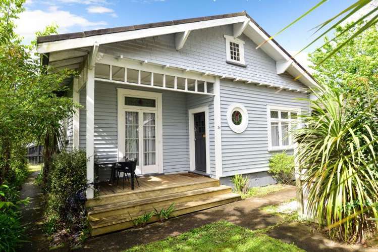 34 Te Aroha Street Hamilton East_2