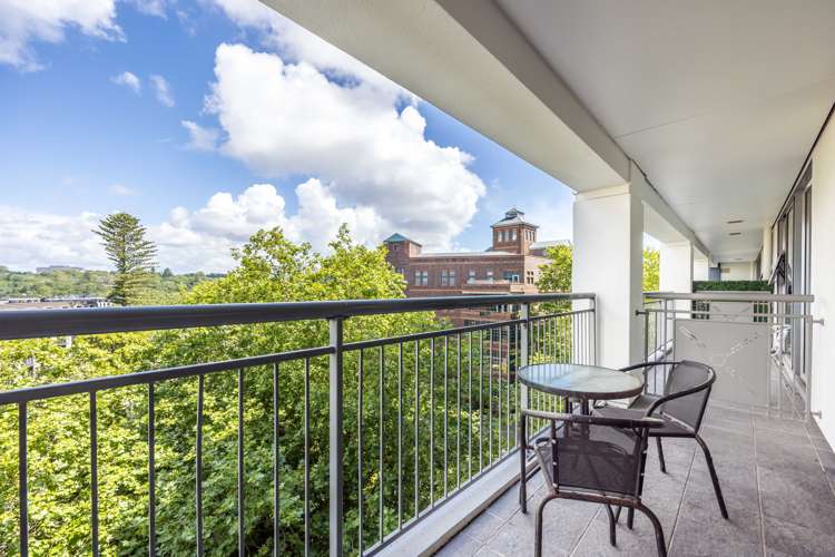 712/1 Parliament Street Auckland Central_7