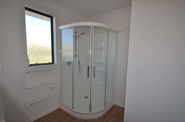 8 Awatere Place Snells Beach_14