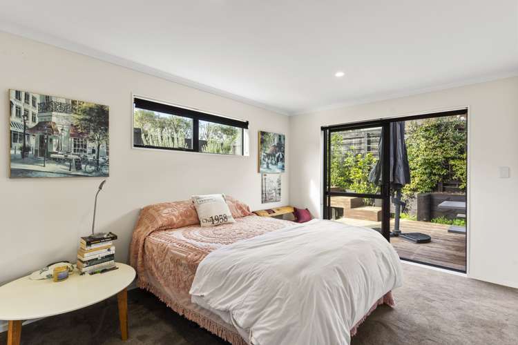 3 Valkyrie Lane Beachlands_16