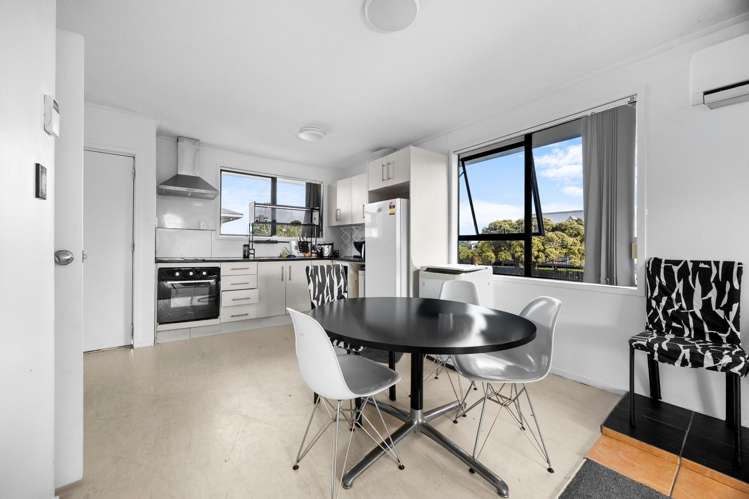 38 Burundi Ave Clendon Park_12
