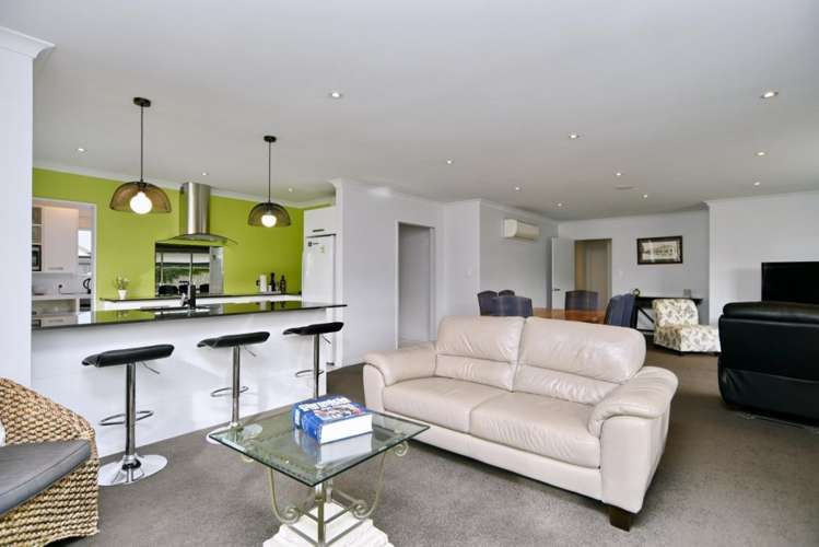 25A Epsom Drive_3