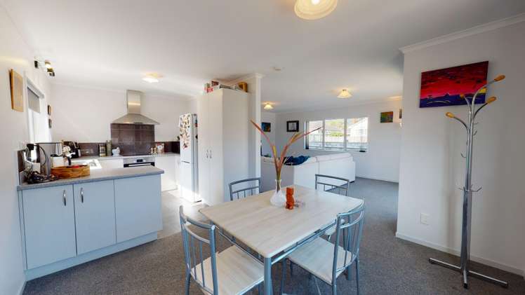 1/77 Main Road Wainuiomata_5