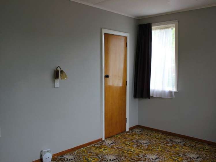 42 Costley Street Carterton_12