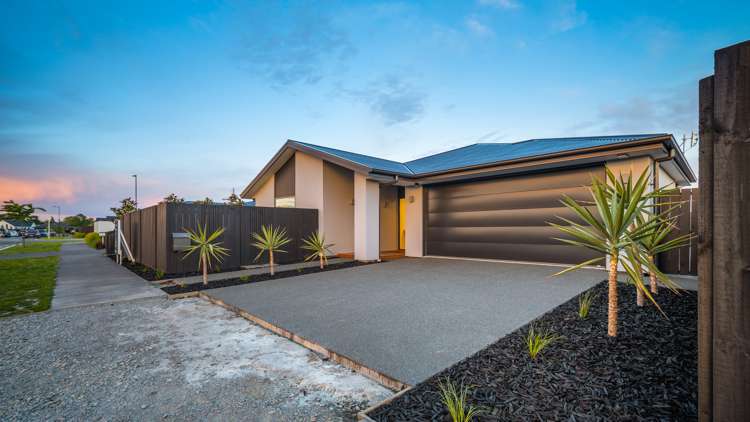 3 Chandlers Street Burwood_23