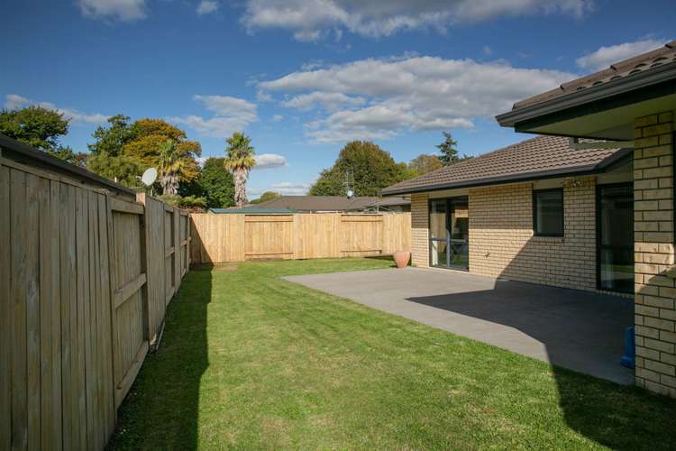 4 Christy Brown Place Leamington_15