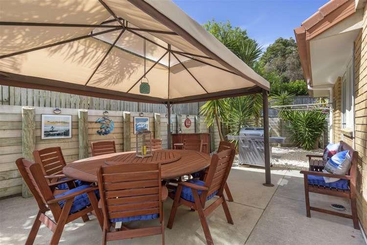 19 Toomer Place Beachlands_6