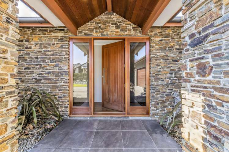 5 Oakfield Close_2