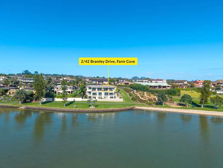 2/42 Bramley Drive Farm Cove_37