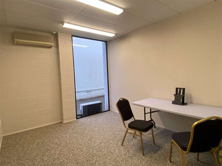 GF 28 Liverpool Street Hamilton Central_7