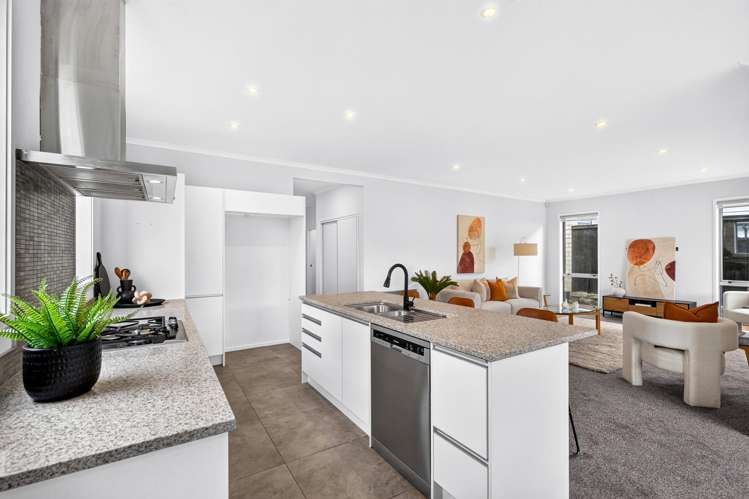 8 Poaka Road Hobsonville_4