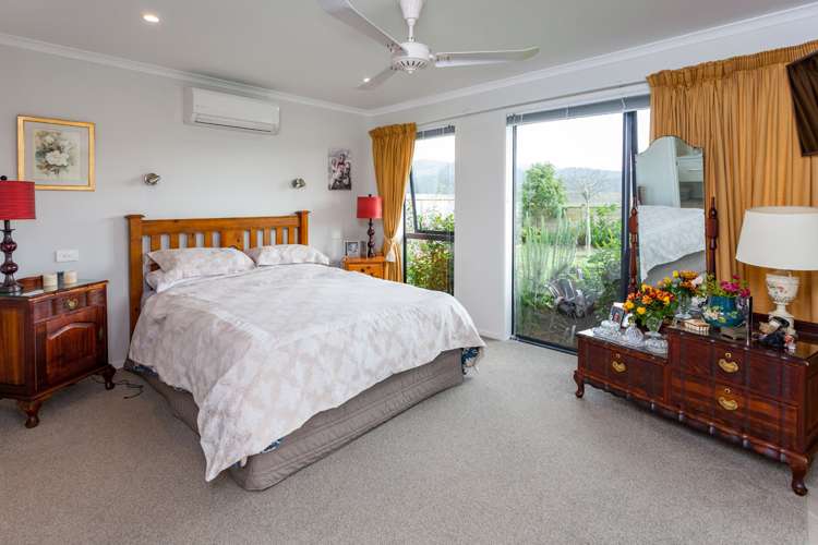 24 Debenham Drive Whitianga_12