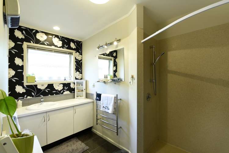 28 Coleridge Place Stoke_12