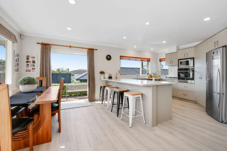 14 Astor Place Orewa_17