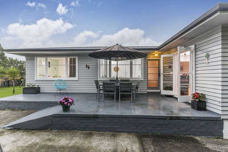 13 Royal View Road Te Atatu South_12