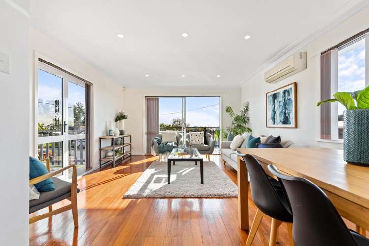 29 Kokiri Street Te Atatu South_1