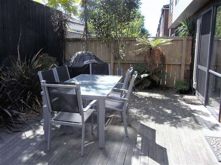 16 Rochdale Way Stoke_3