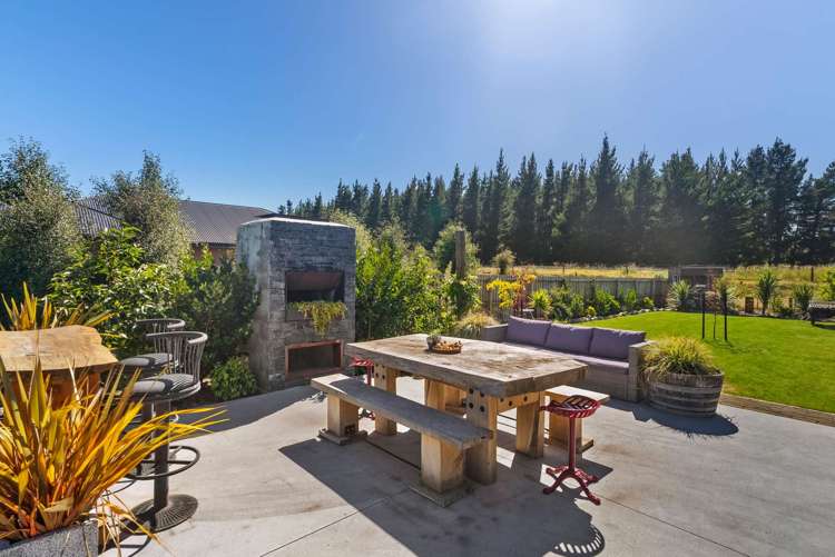 2/32 Glenmark Drive Waipara_16