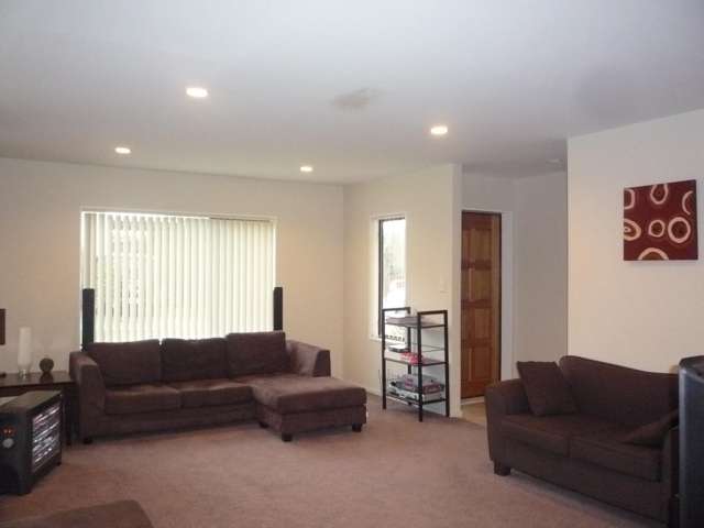 10 Whitbourne Heights Manurewa_4