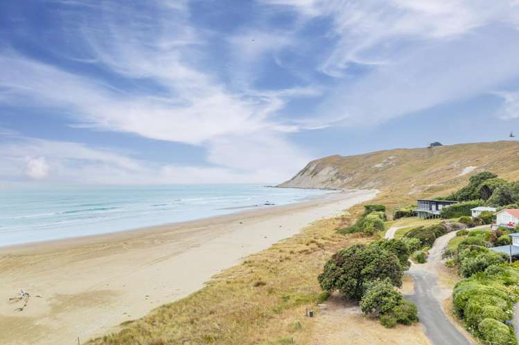 62 Beach Road Porangahau_22