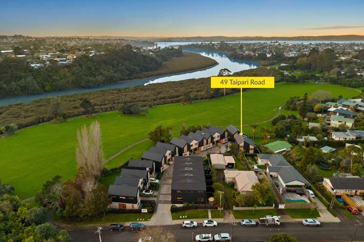 3/49 Taipari Road Te Atatu Peninsula_23