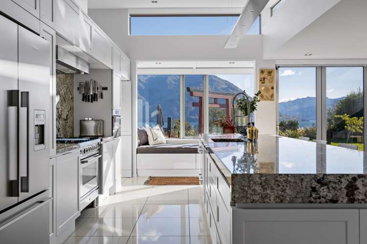 1 and 3 Bluff View Terrace, Oraka Queenstown_8