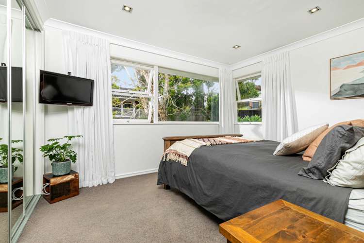 16 Weatherly Road Torbay_24