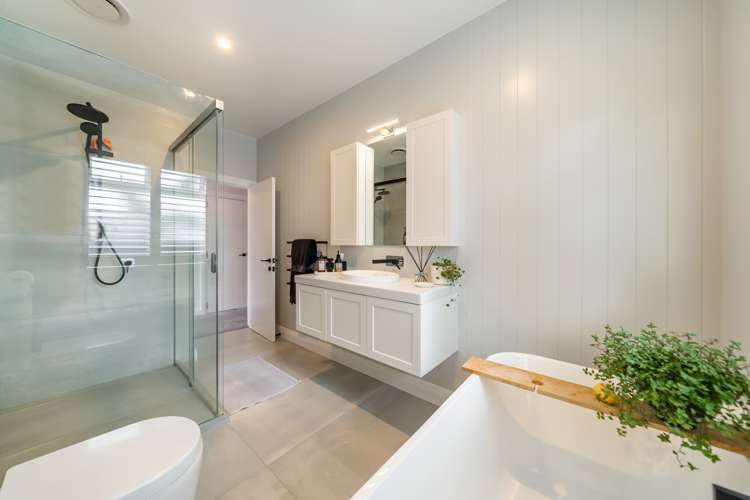 1 Mitchell Street Epuni_24