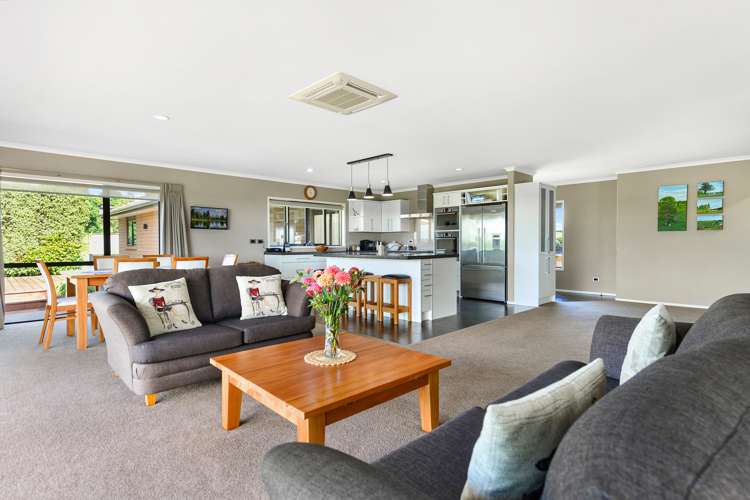 30 Lake Road Ohaupo_13