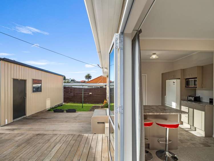66 Great North Road Saint Johns Hill_23