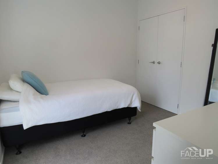 1 Plover Road Hobsonville_10