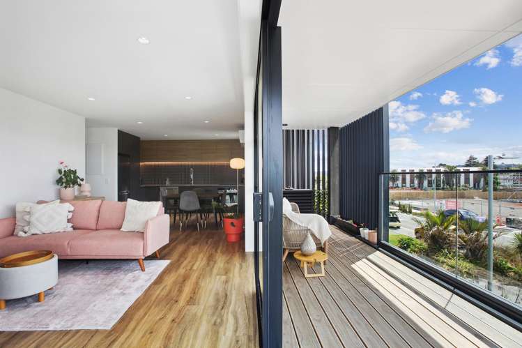 3/2 Sioux Road Hobsonville_3