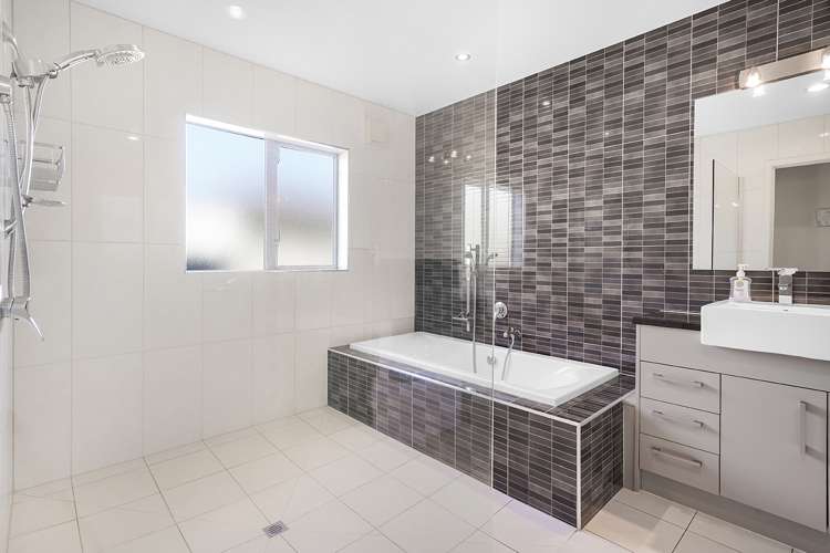 37 Ihimaera Terrace Leamington_12