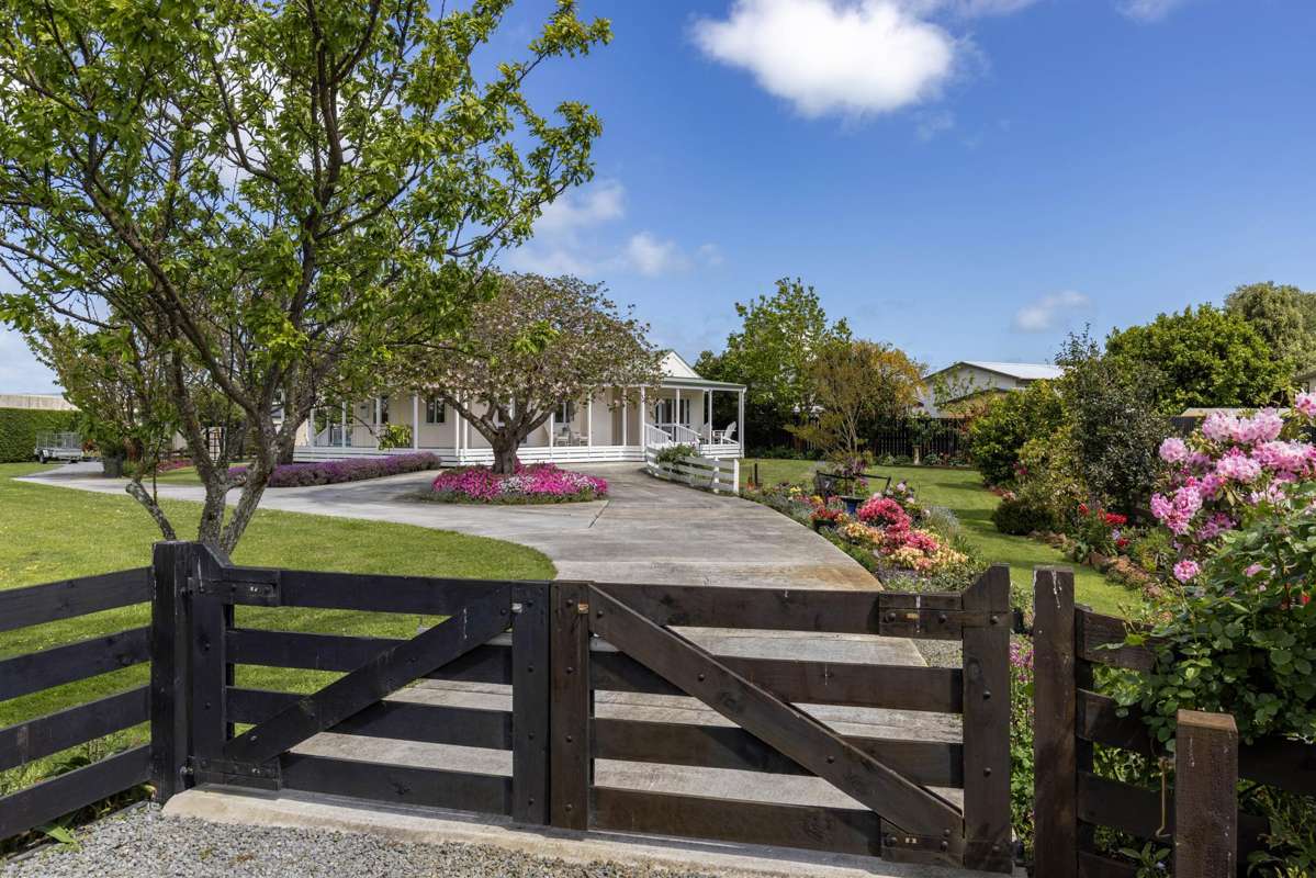 28 Campbell Avenue_0