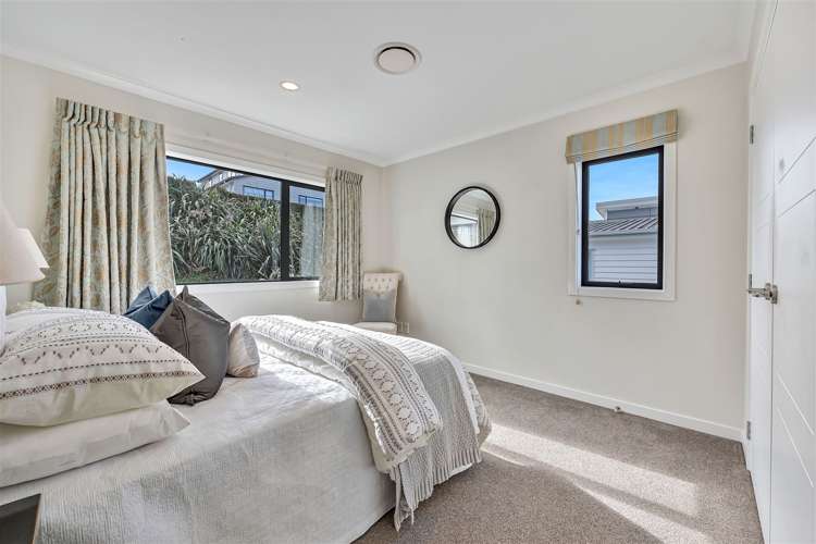 33 Remuremu Street Long Bay_29