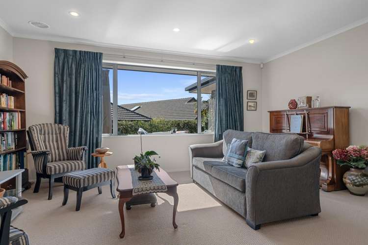 3 Rays Way Richmond_11