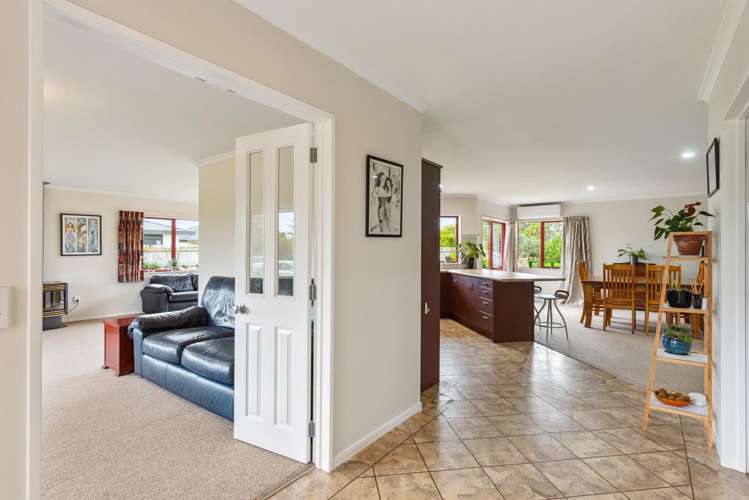 15 San Priamo Place Paraparaumu Beach_2