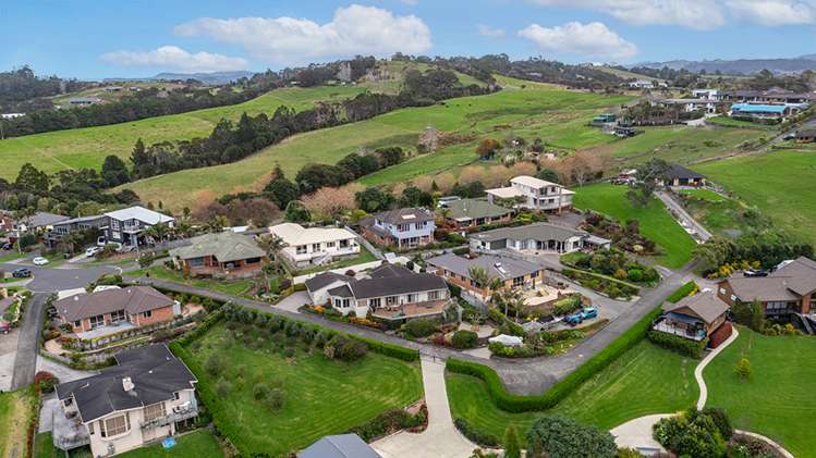 93 Athol Place Algies Bay_23