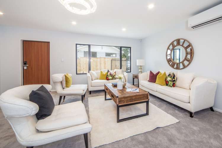 71c Solar Road Glen Eden_3