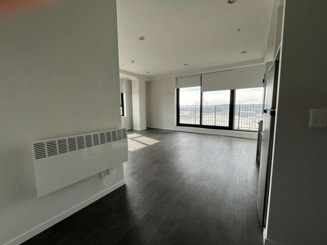 710/20 Mccrae Way New Lynn_1