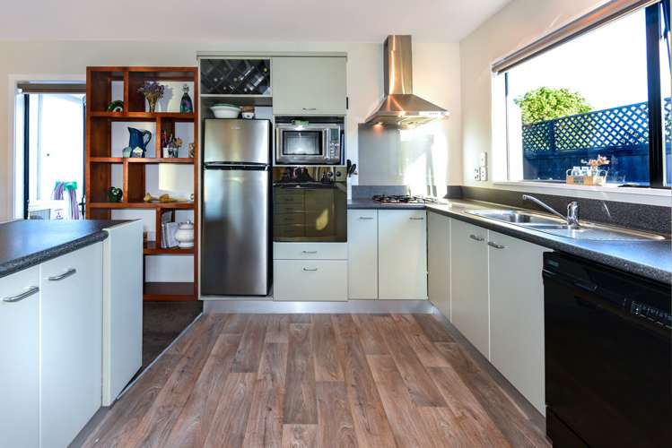 17 Roydon Drive Templeton_6