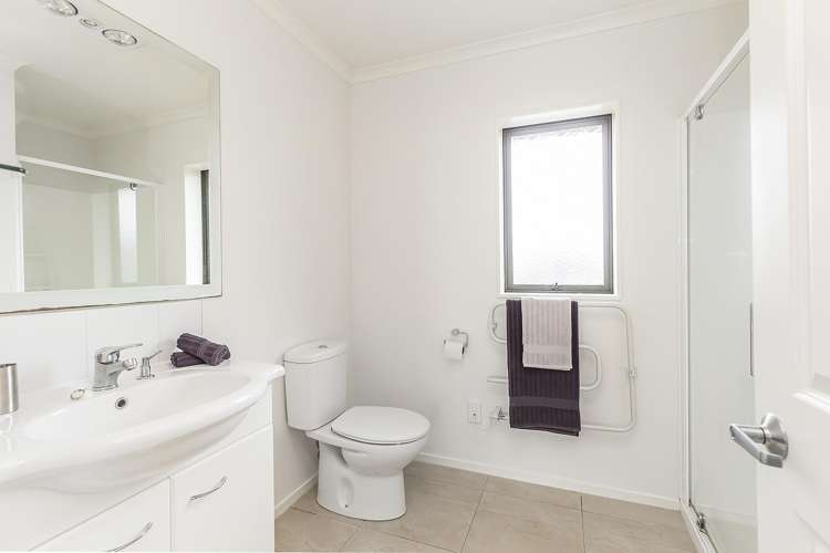 52 Miles Crescent Newlands_15