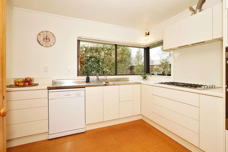 12 Cooper Place Chedworth_8