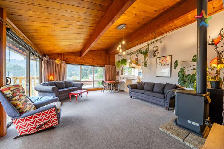 38 James Grove Stokes Valley_7