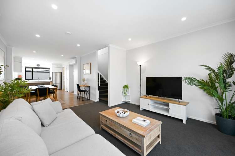 22/182 London Street Hamilton Central_8