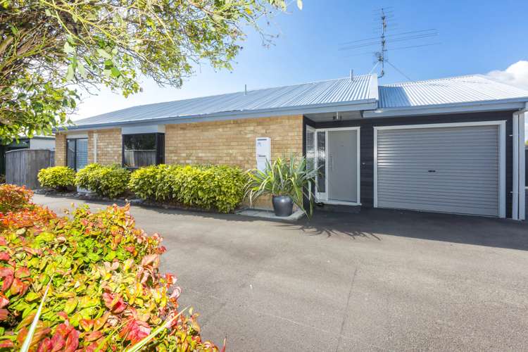 619- Fergusson Drive Trentham_1