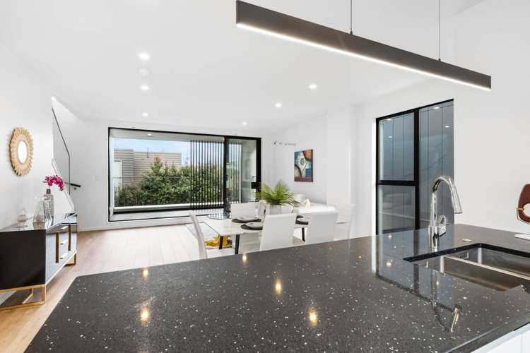 8/45 Anzac Street Takapuna_7