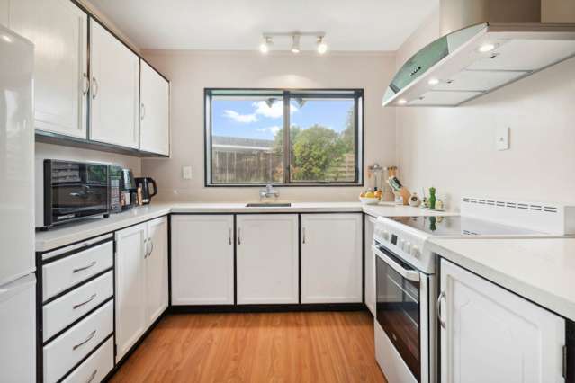 2/36 Ballater Place Highland Park_2