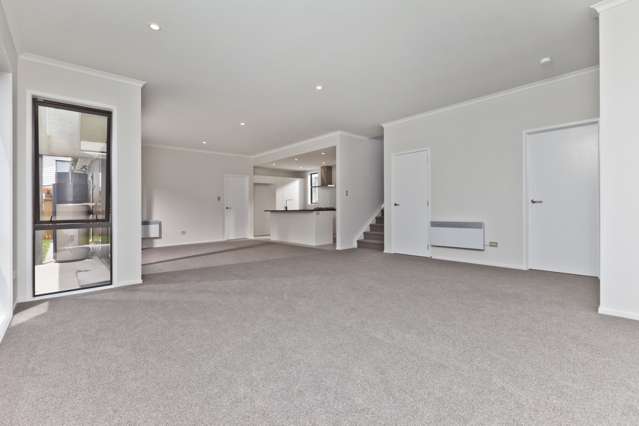 3 Sacred Kingfisher Road Hobsonville_4