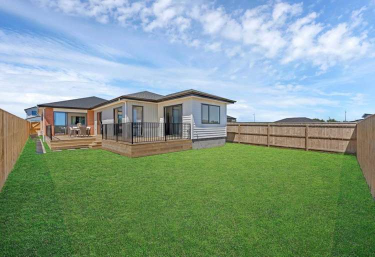 27 Korowhiti Road Clarks Beach_20